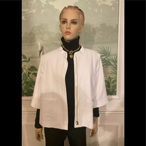 Escada Black Label winter white heavy linen jacket. Perfect for layering.